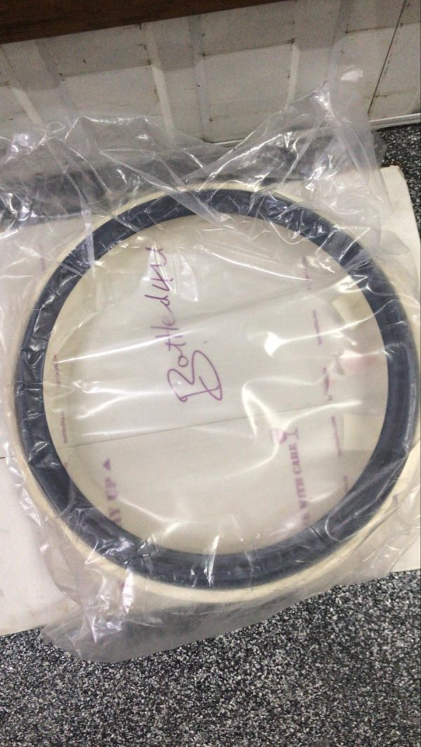 APPLIED MATERIALS ISOLATOR LID TOP CERAMIC 0200-06509 - Image 2